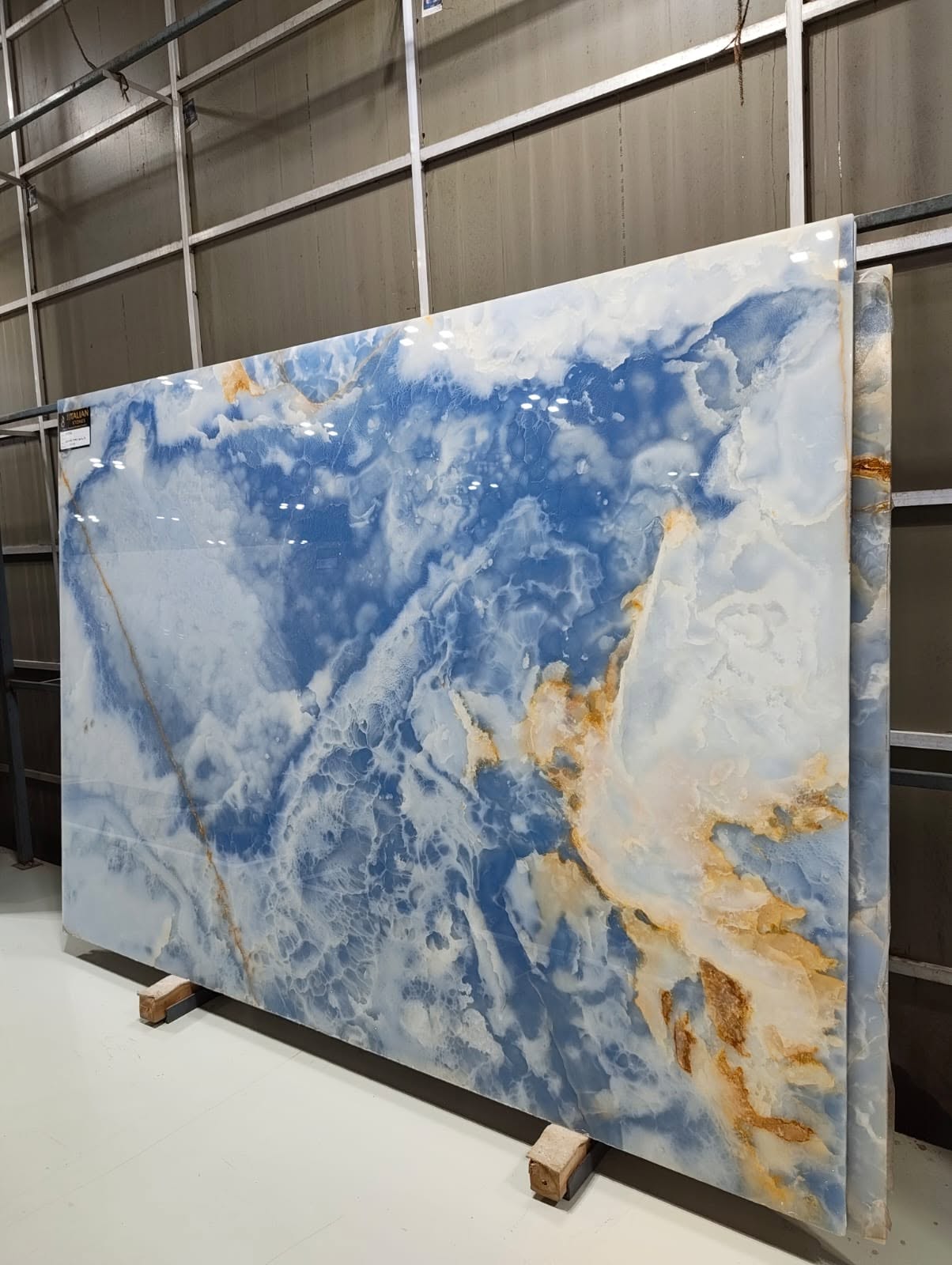 Carrara White